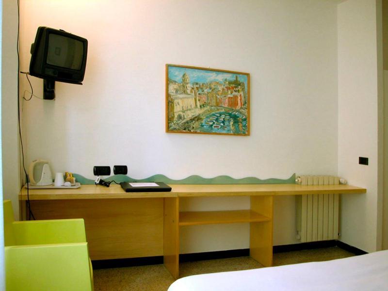Affittacamere Tonino Basso Vernazza Phòng bức ảnh